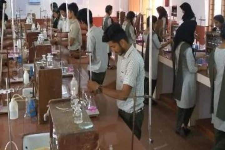 Kasturba Public School-Chemistry Lab