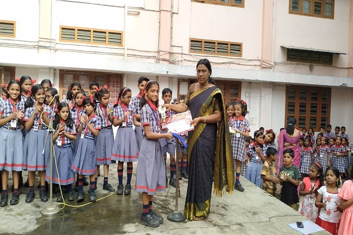 Kendriya Vidyalaya No 3-Prize