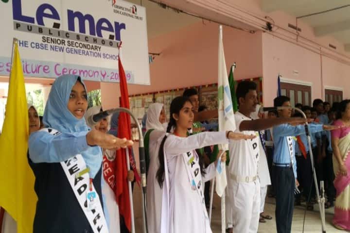 Le Mer Public School-Investiture Ceremony