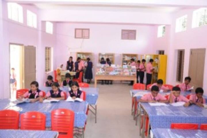 Lourdes Matha Public School-Library