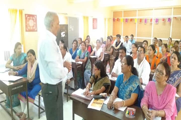 Maharishi Vidya Mandir- Training Program