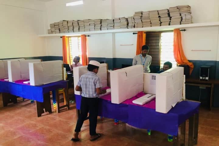 M S I English School-School Election Day