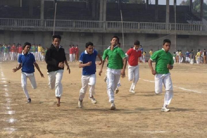 Maharshi Vidya Mandir-Race