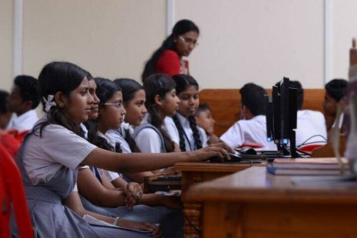 Mar Gregorios Memorial Central Public School-Computer Lab