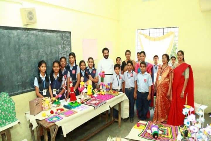 Mar Thoma Senior Secondary School-Student Projects
