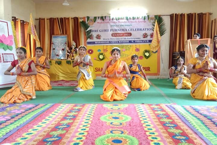 Maharishi Vidya Mandir-Dance