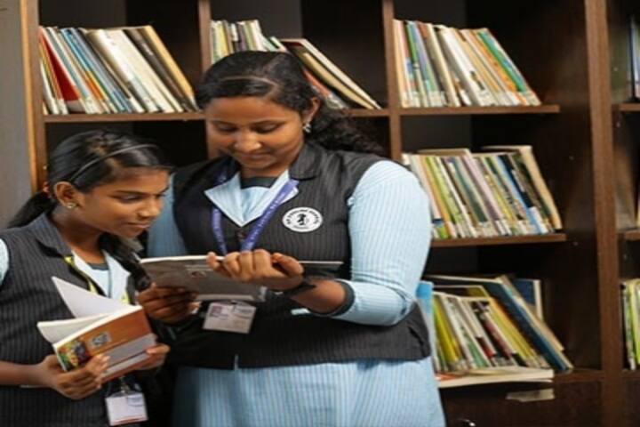 Minhajul Huda English School-Library