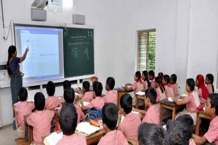 N G P M Central School-Classroom