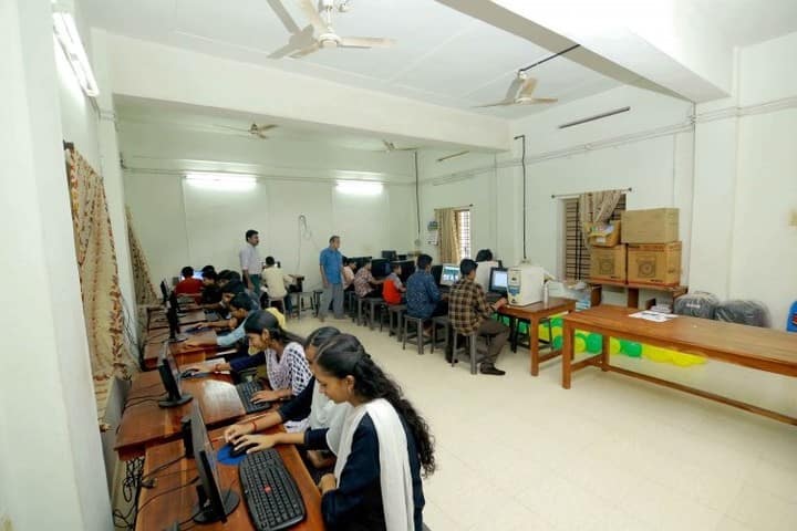 N G P M Central School-Computer Lab