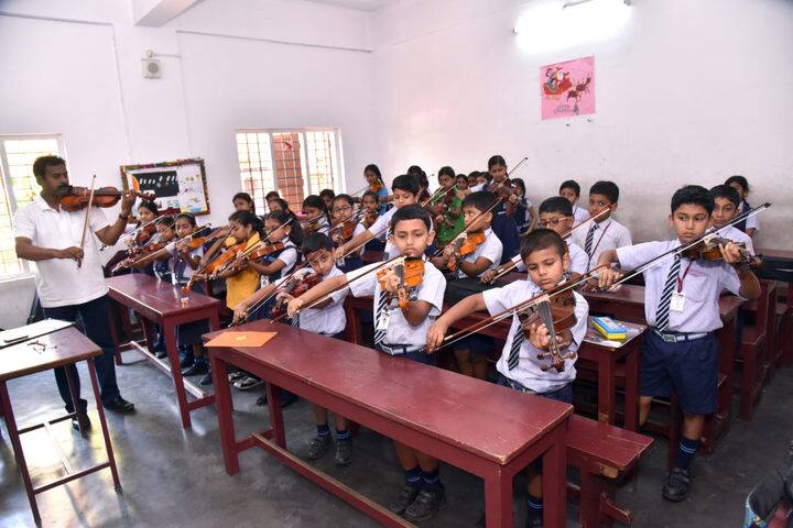 Navajeevan Bethany Vidyalaya-Music