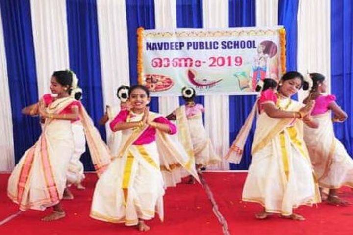 Navdeep Public School-Dance
