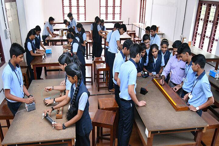 Nirmala Public School Ernakulam-Physics Lab