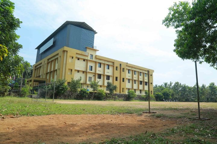 Parakkottil English Medium School Malappuram-Campus