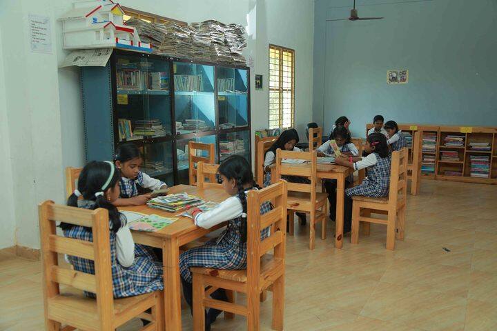 Parakkottil English Medium School Malappuram-Library
