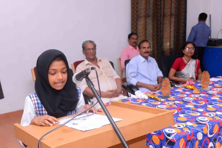 Parakkottil English Medium School Malappuram-Teachers Day Cerlebration