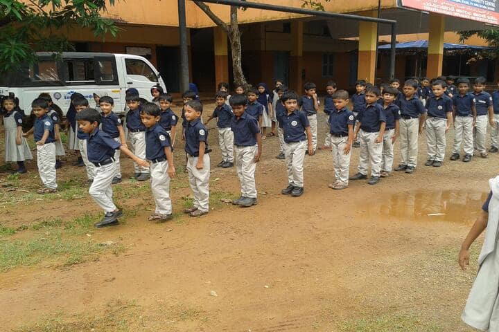 presentation english medium school parappanangadi photos