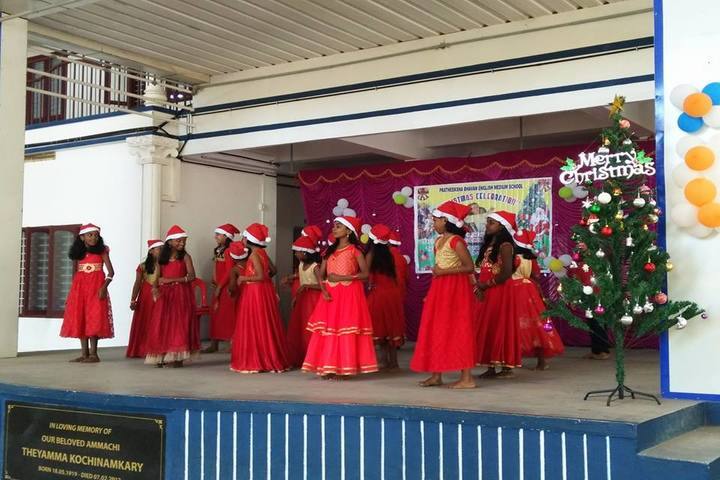 Pratheeksha Bhavan English Medium School-Christmas Celebration