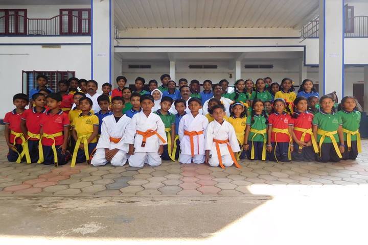 Pratheeksha Bhavan English Medium School-Karate
