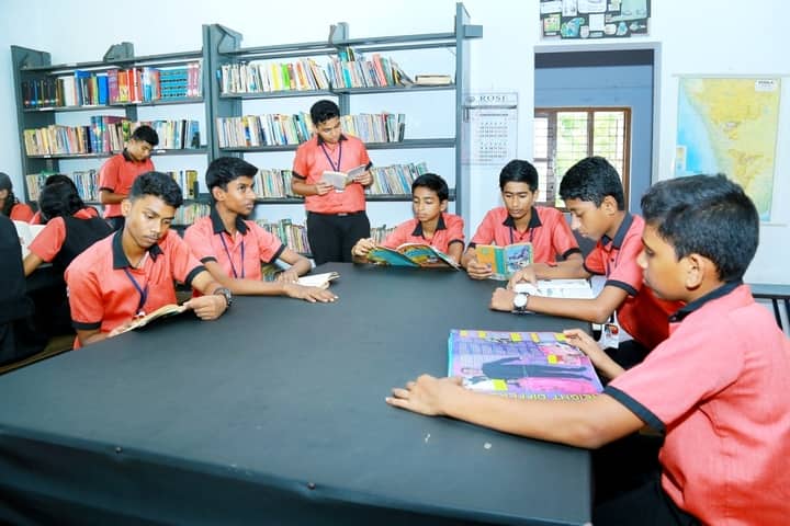 Rajashree S M Memorial School-Library