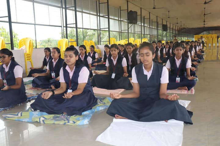 Sobhana Public School-Yoga Day