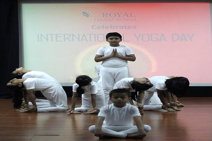 Royal global school-International Yoga Day