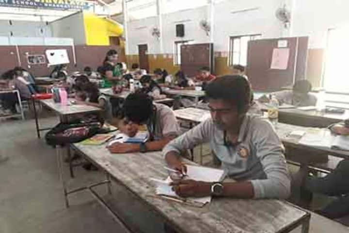 Sree Maharshi Vidyalaya School-Class Room