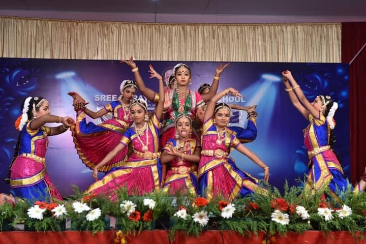 Sree Narayana Central School-Dance