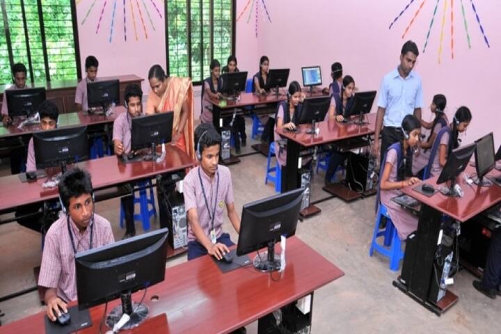 Sree Narayana Central School-Lab