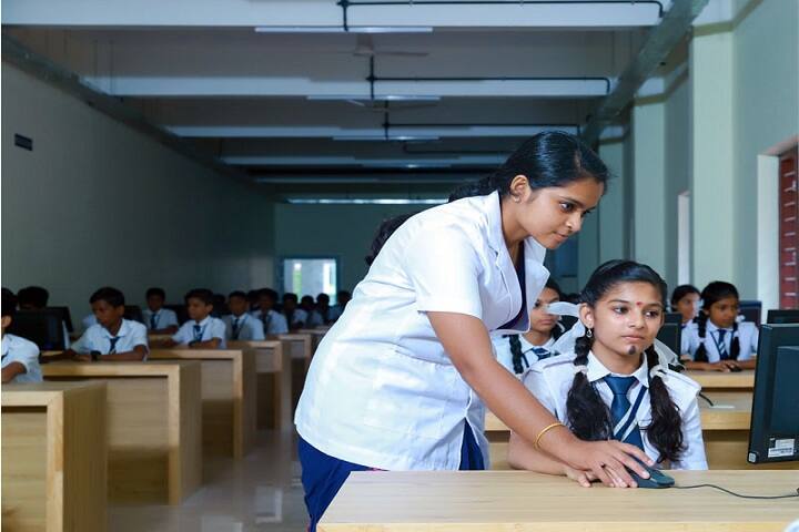 Sree Narayana Guru Memorial Central School-IT-Lab