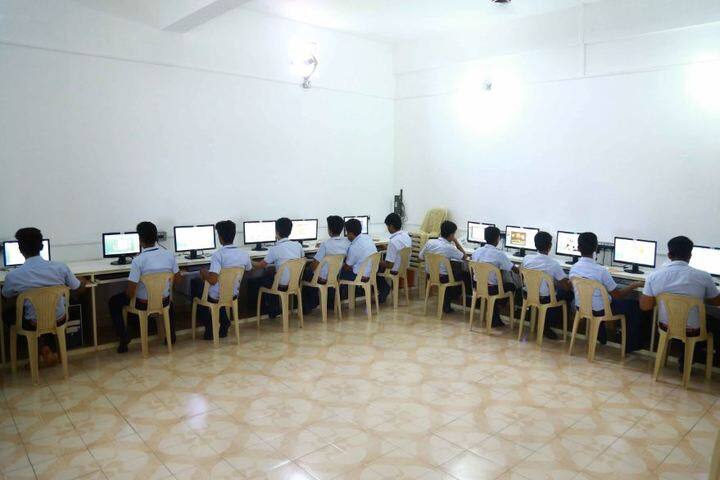 Sree Ramakrishna Vidyanikethan Public School-Computer Lab