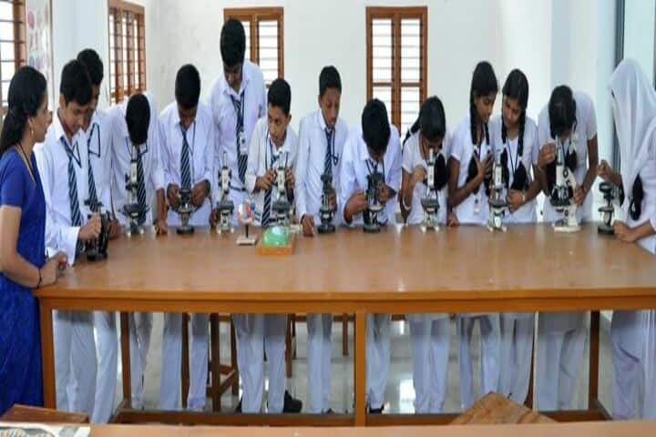 Sree Sabari Central School-Physics Lab