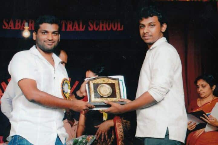 Sree Sabari Central School-Prize Distribution