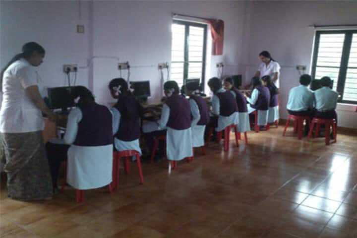 Sree Sankara Vidya Peedhom English Medium School-Computer Lab