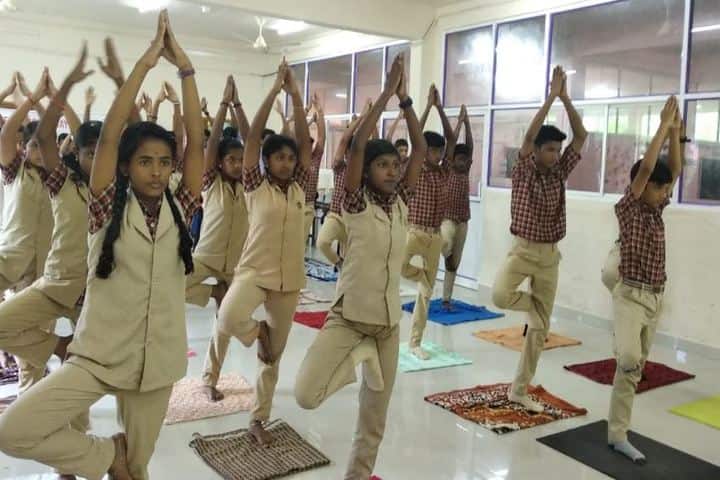 Sree Sankara Vidyalayam English Medium School-Yoga