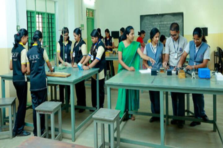Sree Sarada Vidyalaya-Physics Lab