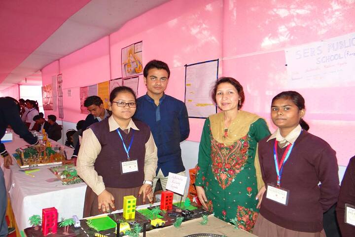 S E R S Public School-Exhibition