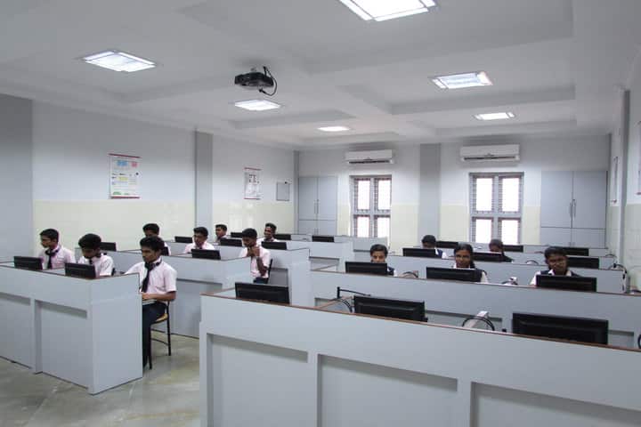 St Julianas Public School-Computer Lab