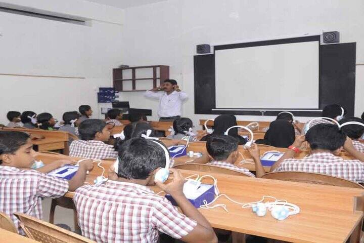 St Meeras Public School-Audio Visual Room