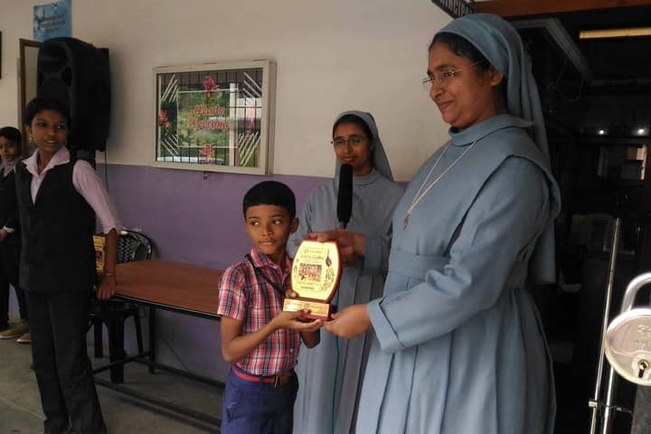 St Thomas Public School-Prize Distribution