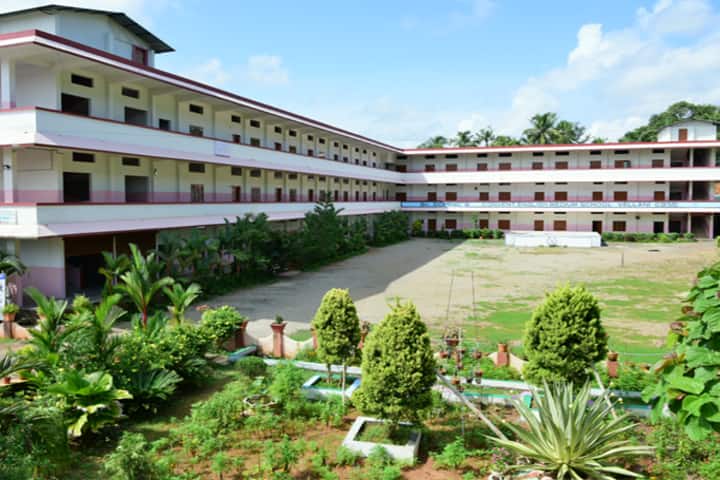 St Dominic Convent English Medium School-Campus