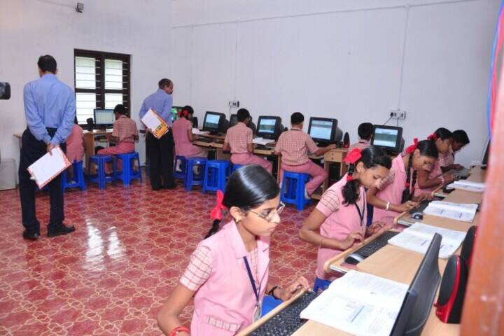 St Marys Bethany School-Computer Lab