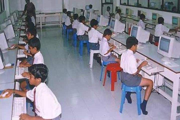 St Thomas Central School-Computer Lab