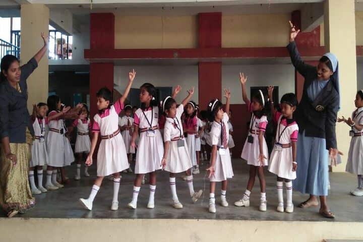 St Antonys Public School-Dance Class
